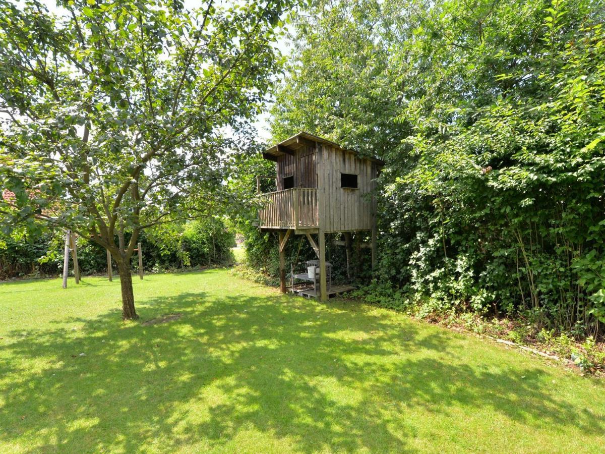 Nice Flat With Sauna Covered Terrace Garden And Tree House For Children Zandt Exterior photo